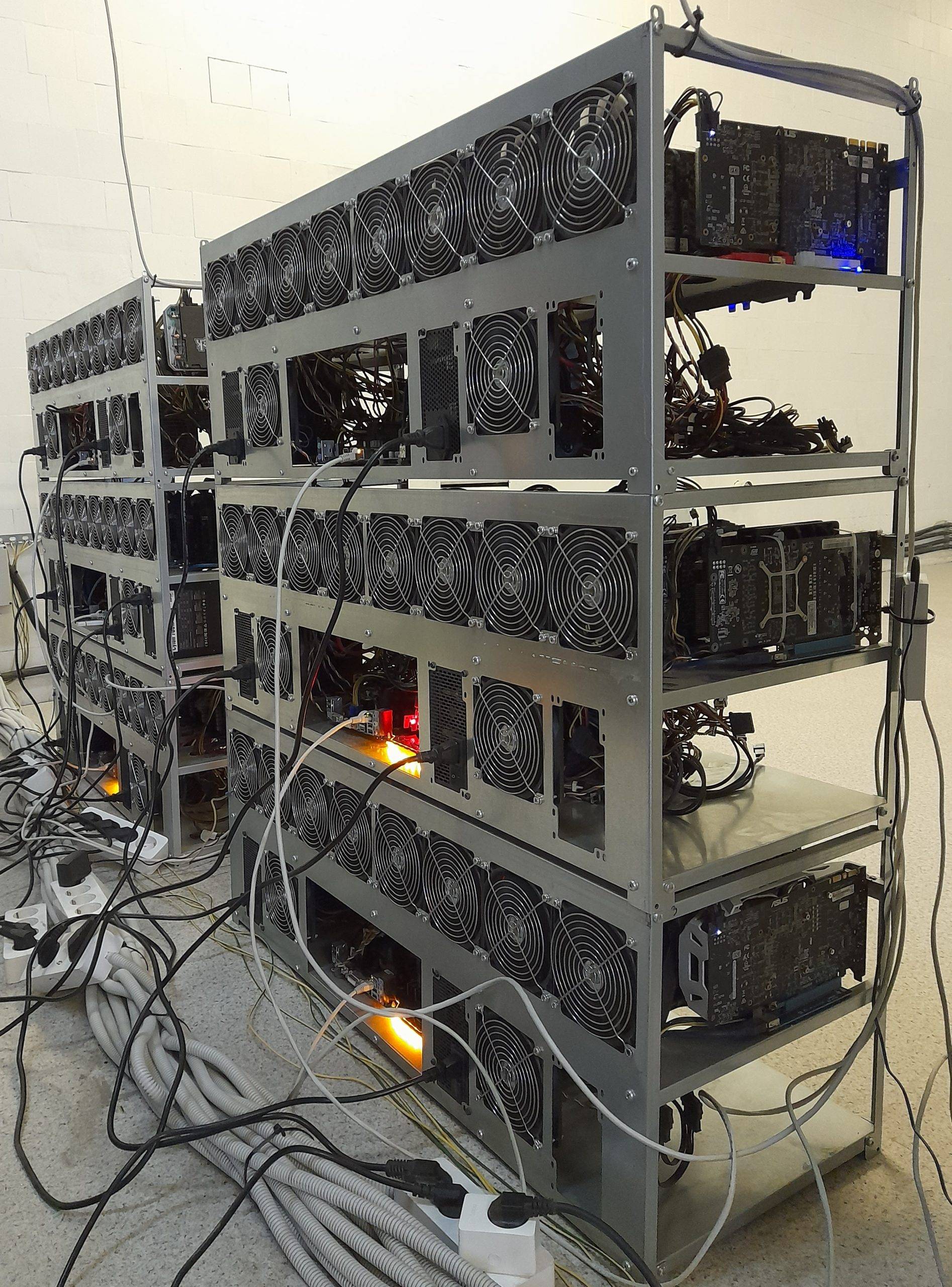 Майнинг ферма rtx 3070. Корпус для майнинга. Майнинг выгодно или нет. Майнинг ферма. Майнинг ферма l7.